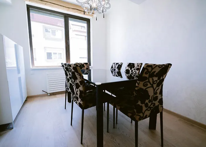 Dorobanti Pearl * Бухарест